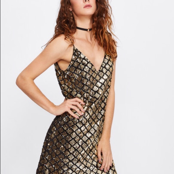 CLEARANCE ‼️GOLD Metallic Sequin Cami - Dress - Picture 7 of 8
